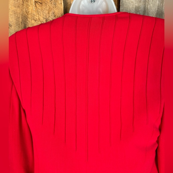 Vintage Valentino Red Cropped Blazer - size X-Small - Picture 5 of 12